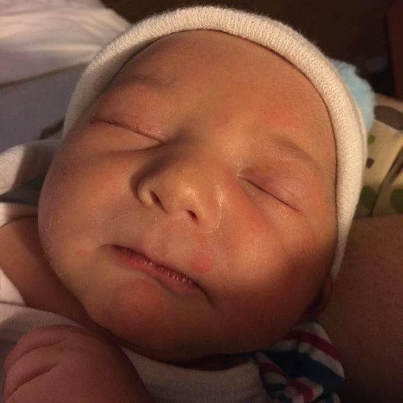 Meet your Posher, Courtney - Picture 1 of 1